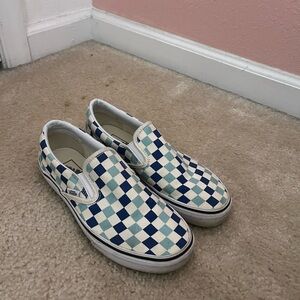 2 tone blue checkered slip on vans